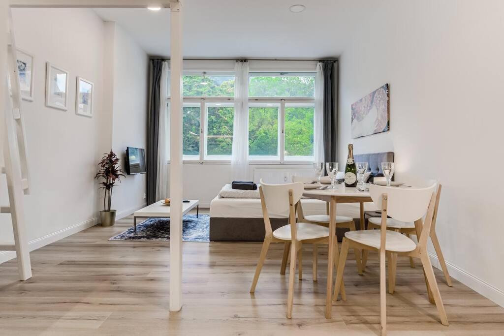Studio Mala Strana - Prague Historical Center Εξωτερικό φωτογραφία